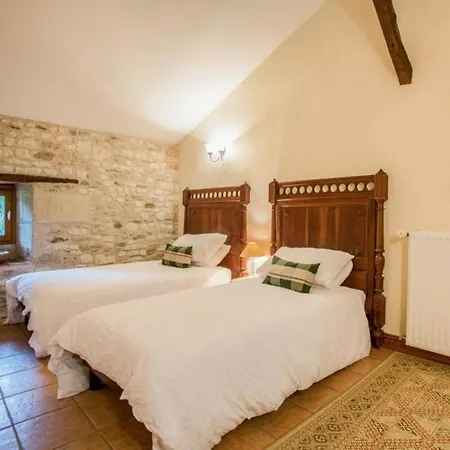 17th Century Manor House * Doue-la-Fontaine